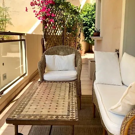 Côte D’azur: Between Monaco&fabulous Beaches Apartamento *